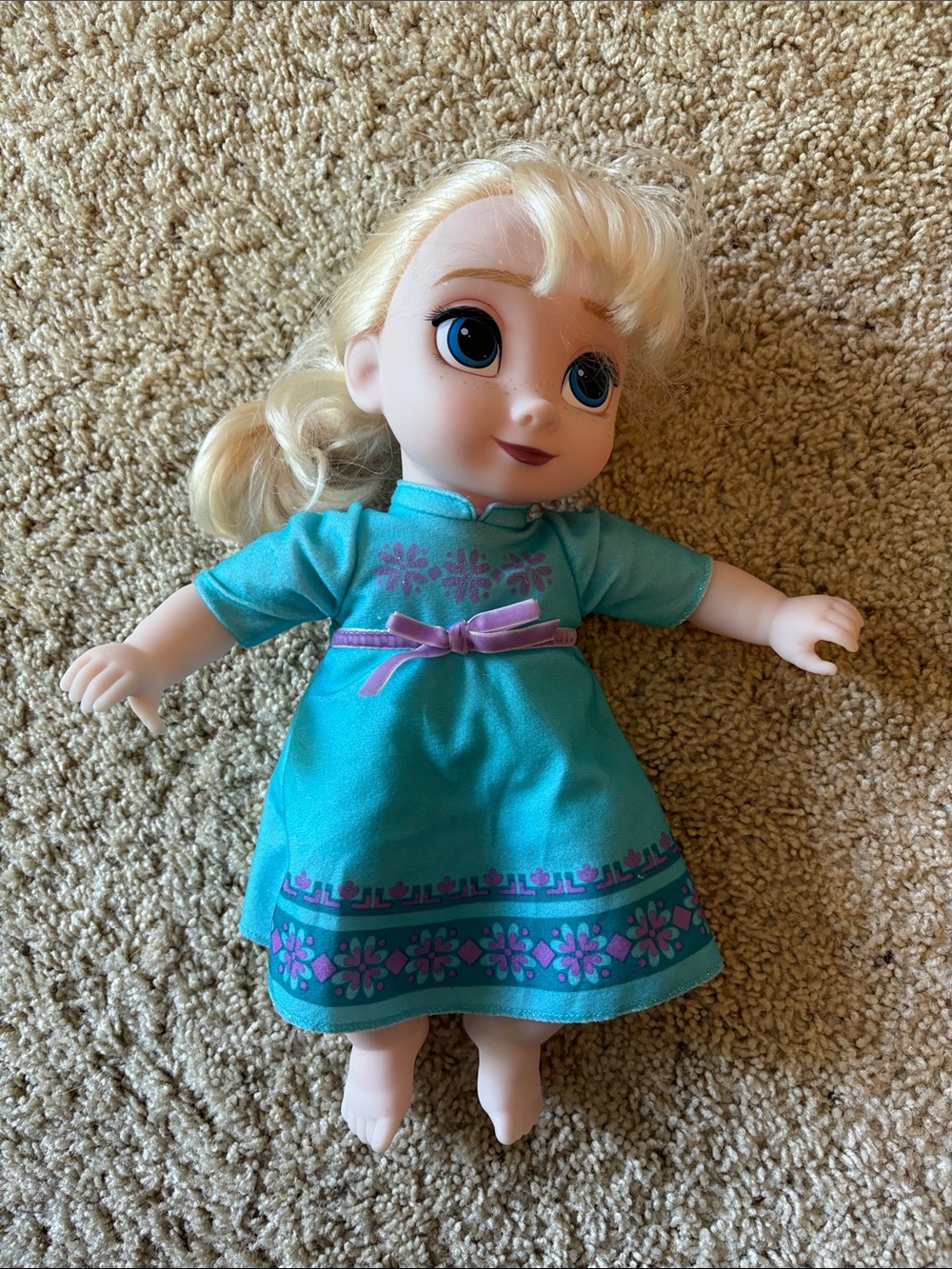 Frozen Elsa baby doll